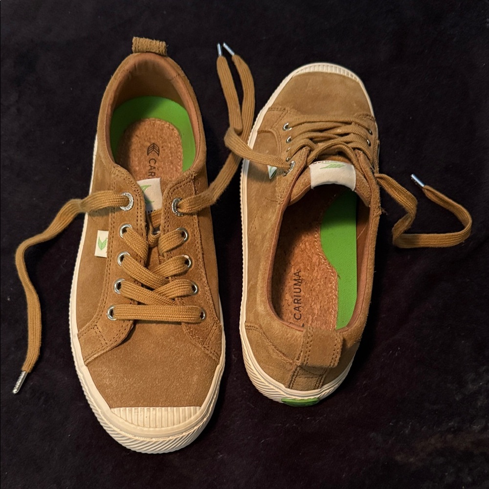 Cariuma Tan Suede Sneakers with Green Accents